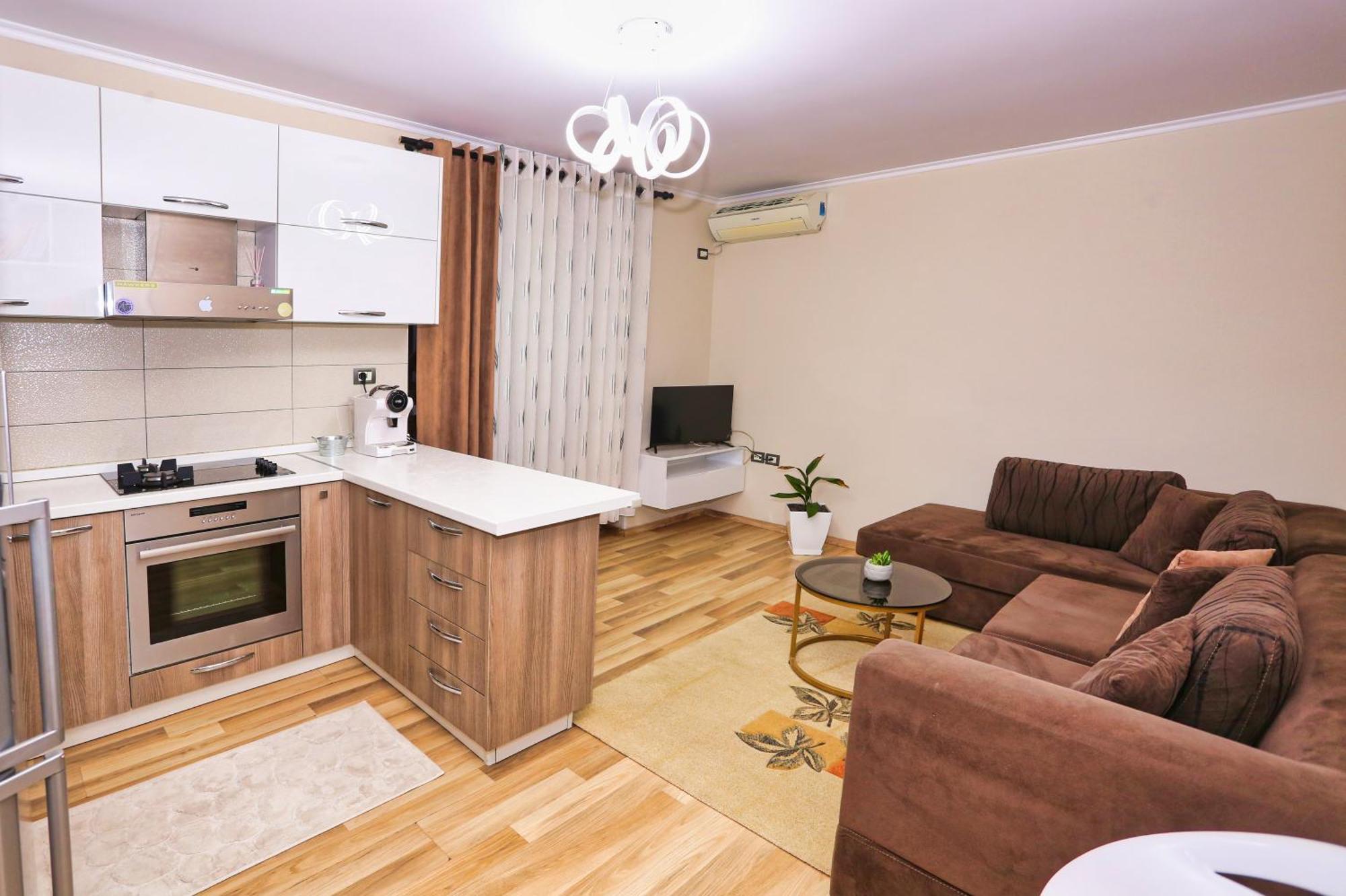 R&B City Center Apartment Tiranë Eksteriør bilde