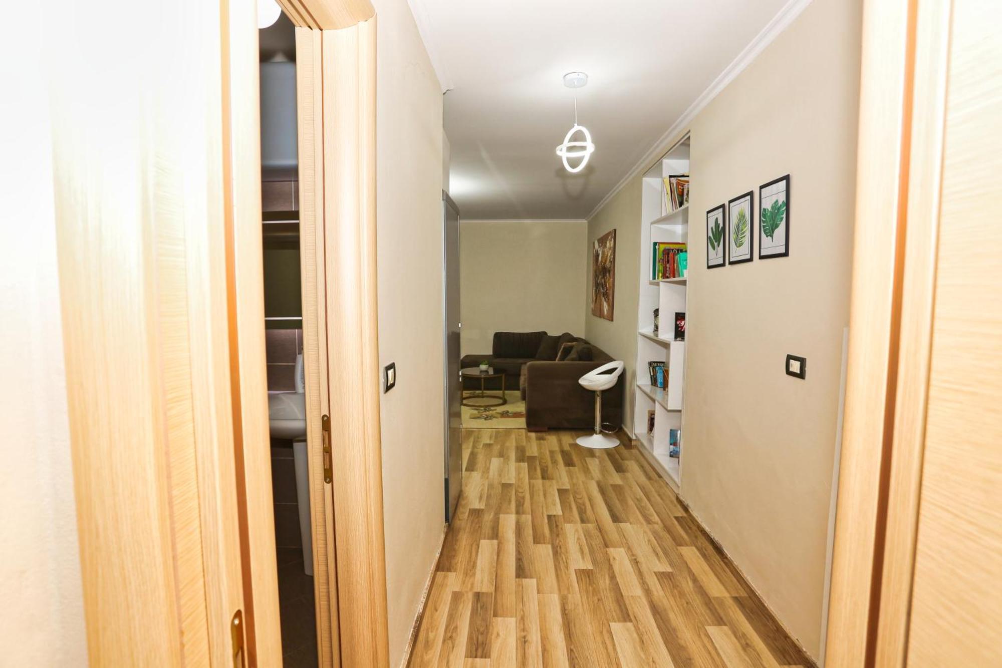 R&B City Center Apartment Tiranë Eksteriør bilde