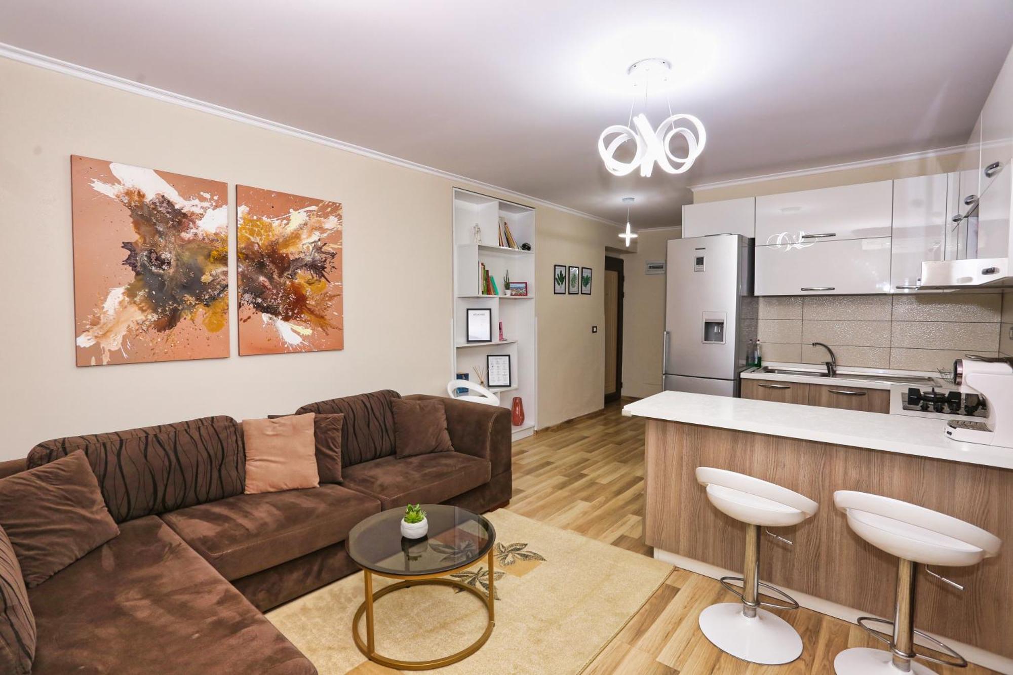 R&B City Center Apartment Tiranë Eksteriør bilde