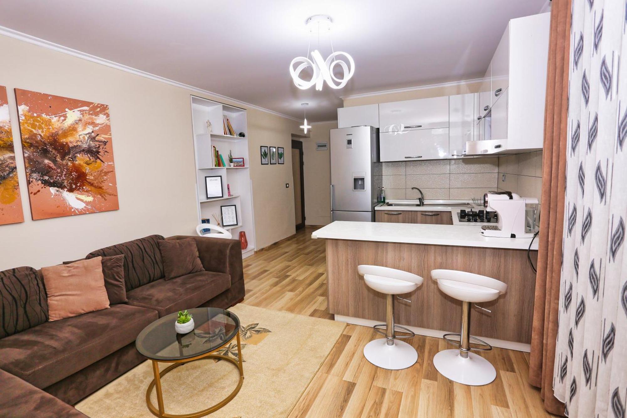 R&B City Center Apartment Tiranë Eksteriør bilde