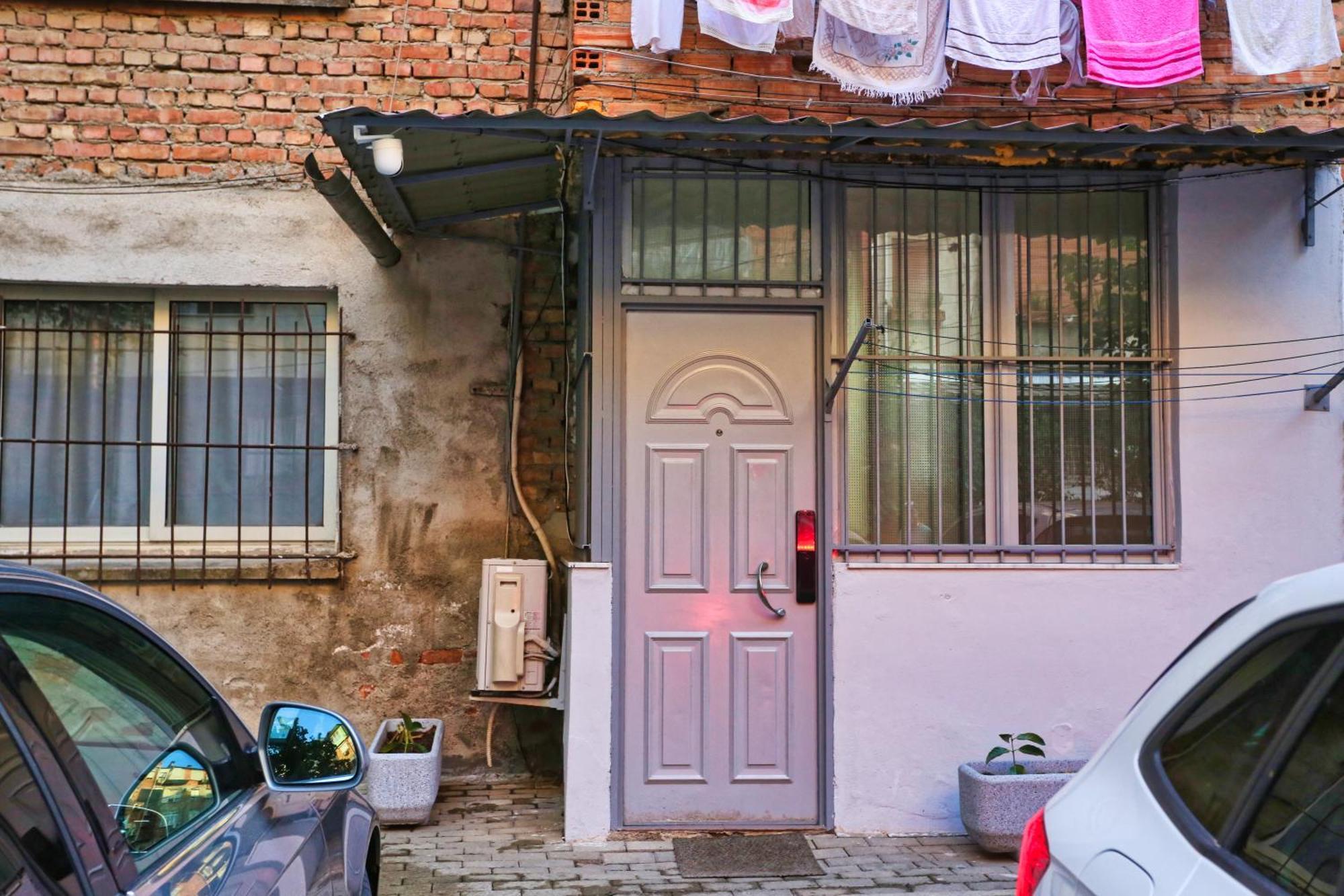R&B City Center Apartment Tiranë Eksteriør bilde